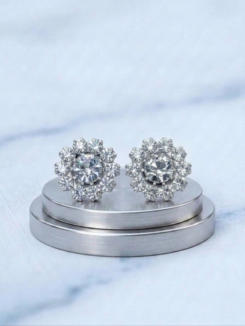 Vintage 90s Swarovski Brilliant Clear Crystal Floral Studs 14mm Silver Overlay